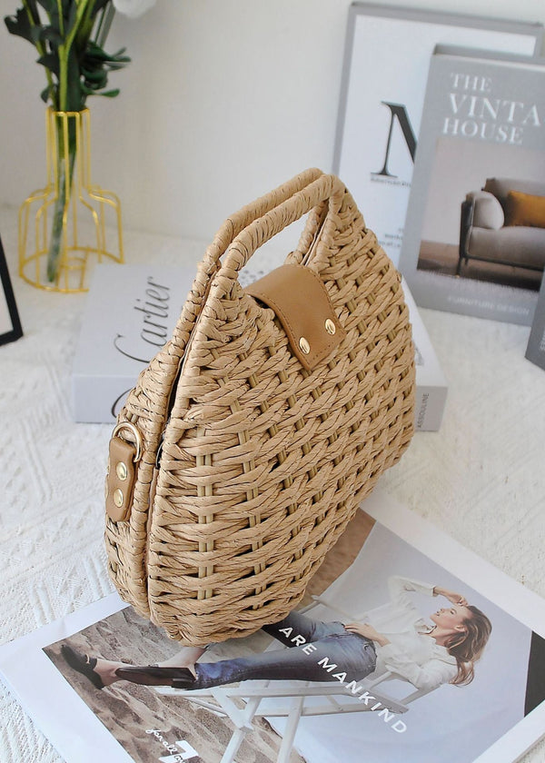 Chic Curved Straw Bag