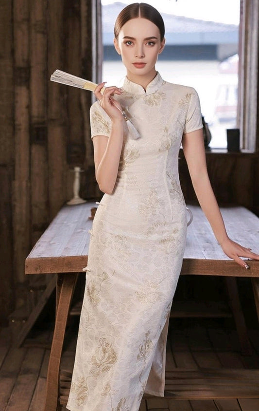 Chic White Cheongsam Dress