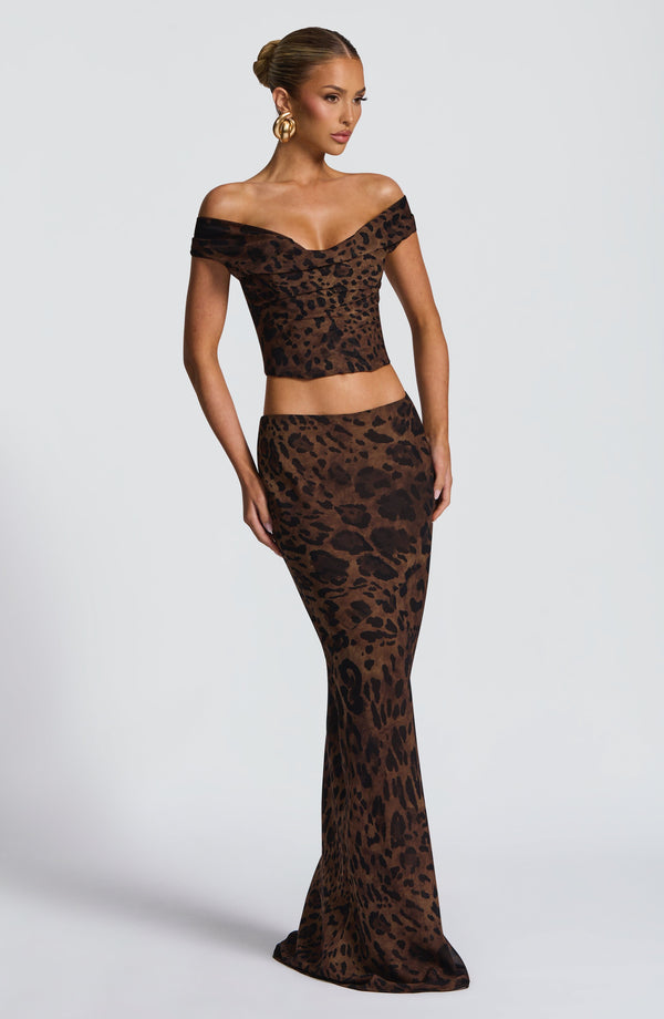 Chic Leopard Maxi Skirt