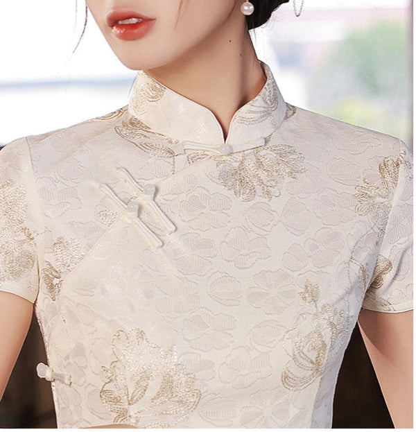 Chic White Cheongsam Dress